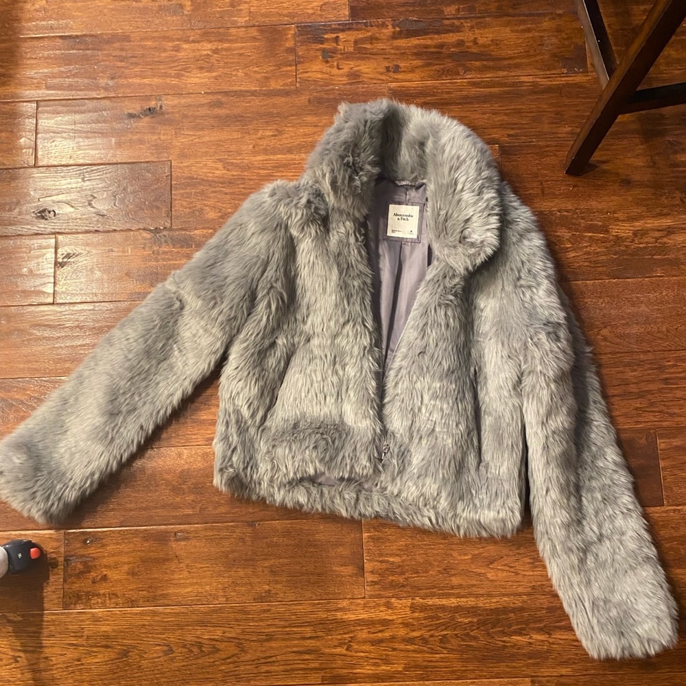 Faux fur Abercrombie jacket